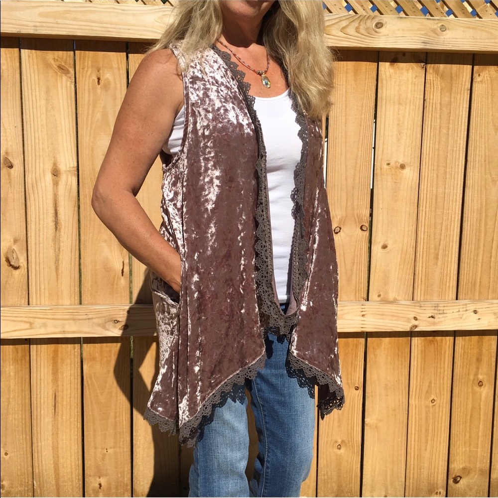 sale VELVET CROCHET & LACE  1 left - Picture 7 of 7